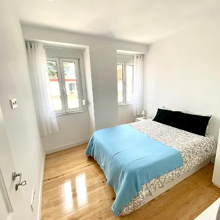 Apartment 20-2 Castle View With French Terrace Lisbon