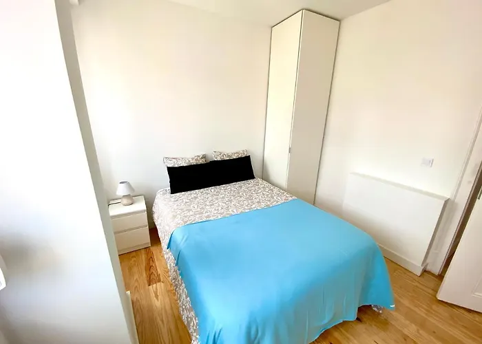 20-2 Castle View With French Terrace Lejlighed *