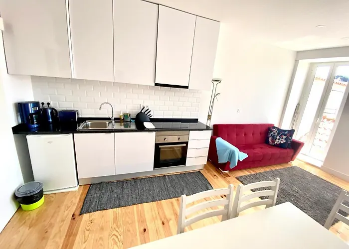 20-2 Castle View With French Terrace *