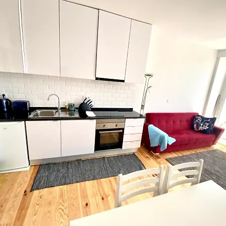 20-2 Castle View With French Terrace *